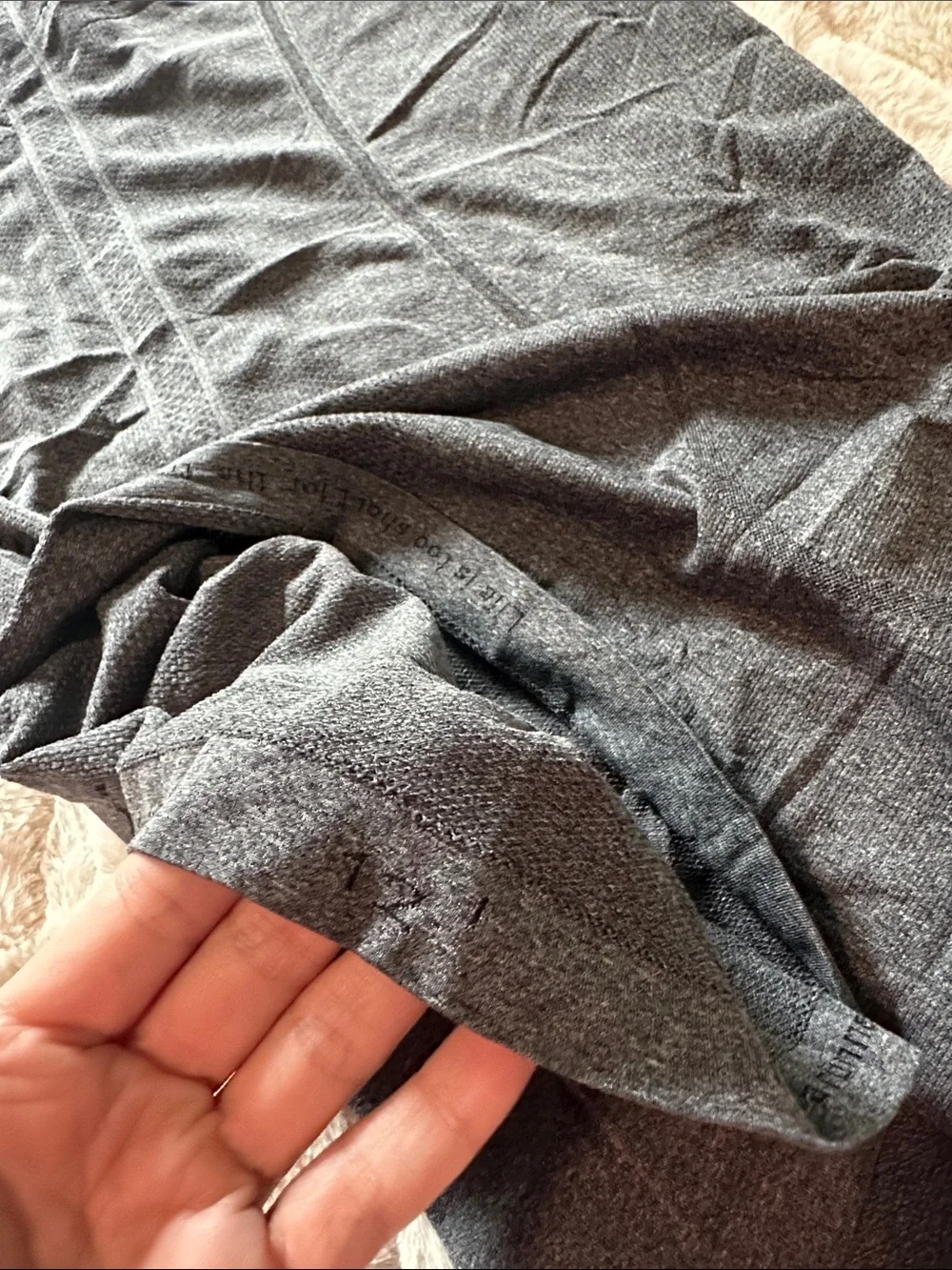 Lululemon Swiftly Seamless Short-Sleeve Workout Tee - Charcoal Gray size 12 - Picture 3 of 6